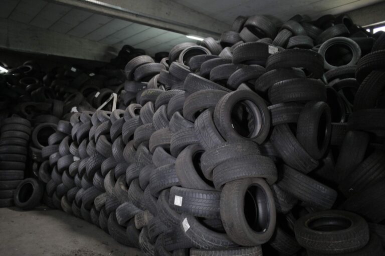 3000 Used Tires 2.5mm-8mm