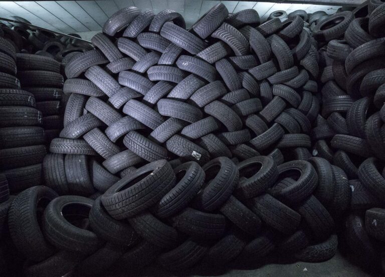 3087 Used Tires 2.5mm-8mm